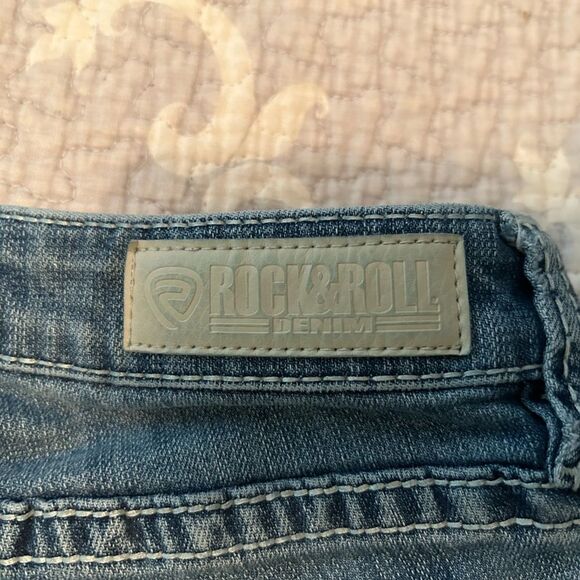 Rock & Roll Denim Rival Low Rise Bootcut Jeans 27x32 Aztec Embroidered Pockets - Picture 4 of 7